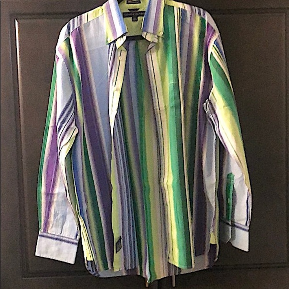 Bold and fun Tommy Hilfiger button down shirt